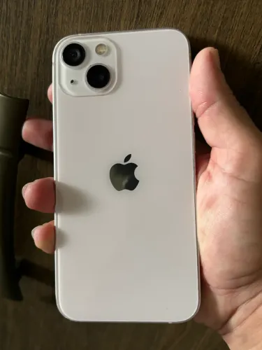 iPhone 13 128GB seminovo