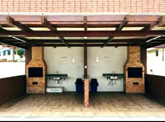 Alugo APT mobiliado no Garden Ville
