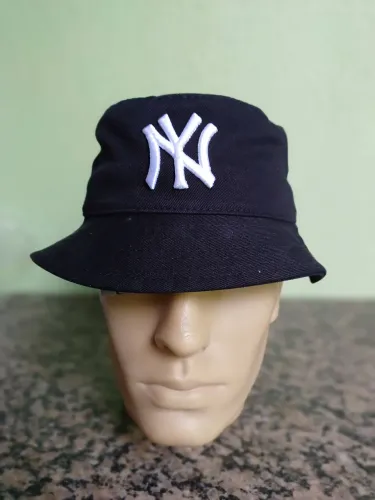 VÁRIOS BUCKET HATS / CHAPÉU <br>? Modelos: NY (verme