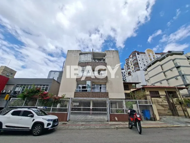Excelente Apartamento 2 dormitório(s) em Coqueiros - Florianópolis