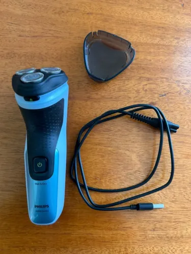 Barbeador Elétrico Masculino Philips