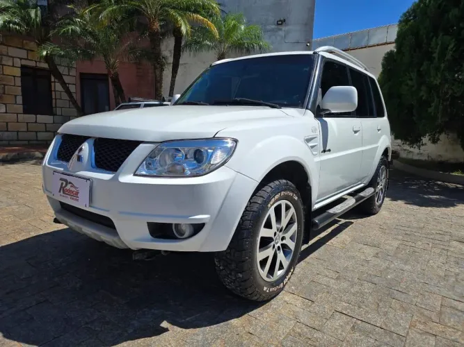 Mitsubishi Pajero TR4 2.0/ 2.0 Flex 16V 4X4 Aut. 2015
