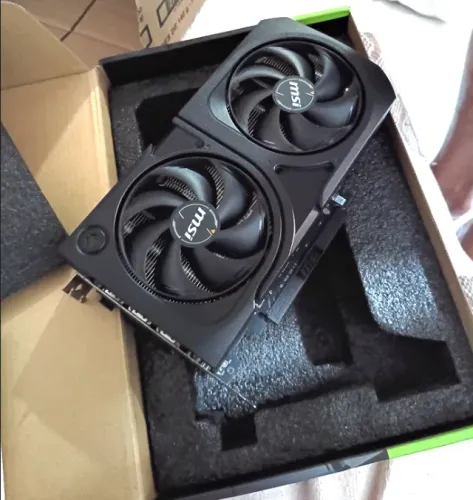 Placa de Video RTX 5060ti 16gb 