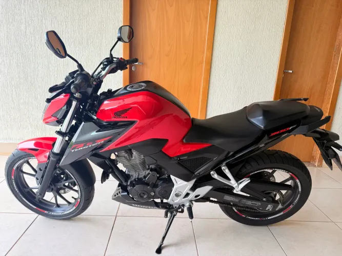 CB300F ABS 23/24