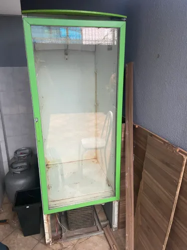 Geladeira expositora