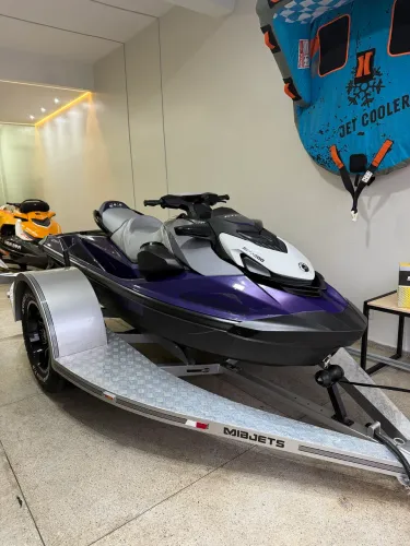 JET SKI SEMI NOVO GTI 170 SE 2025 SEM CARRETA