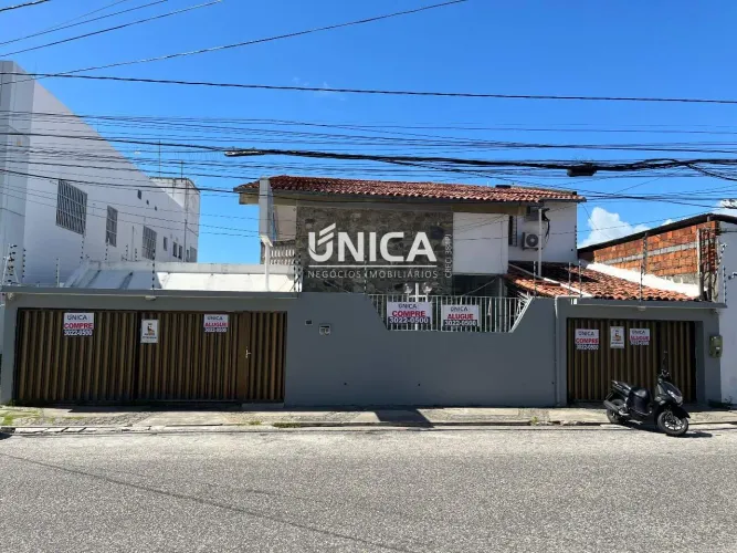 Alugue Casa na R. Riachuelo, Bairro São José