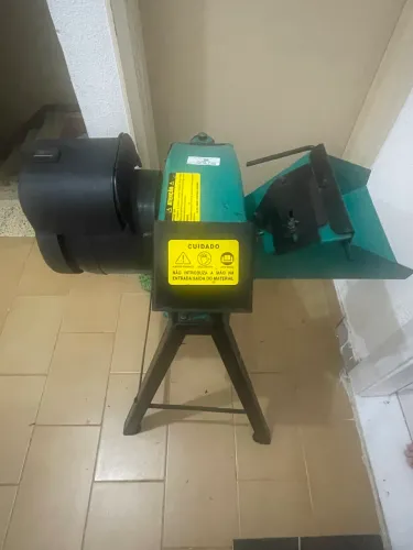 Picador/Triturador semi novo   110/220v 