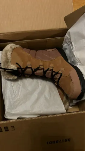 Columbia Ice Maiden II Bota de neve feminina tamanho 41 nova, sem uso