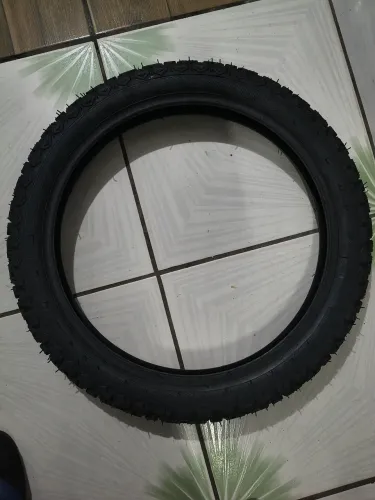 Pneu de moto novo