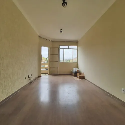 LR*-RV7743 APARTAMENTO ESPAÇOSO NO NOVA ERA! 83m² + 2 SACADAS + VAGA NUMERADA