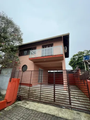 CASA LOCAÇÃO ANUAL NOVO CAMPECHE 3 DORMITÓRIOS