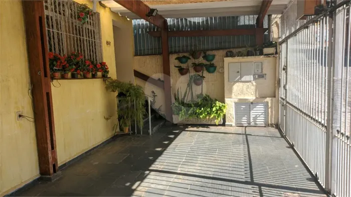 Sobrado com 4 quartos à venda em Santana - SP