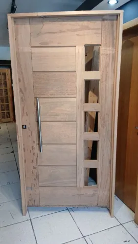 Porta pivotante 108x214mt madeira Angelim