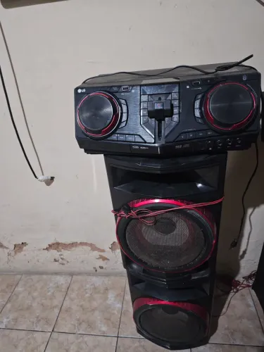 Som lg 1800wts