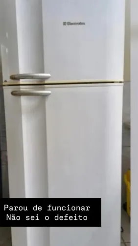 Geladeira Frost Free (com defeito)