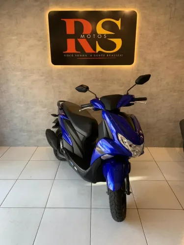 YAMAHA FLUO 125 2024
