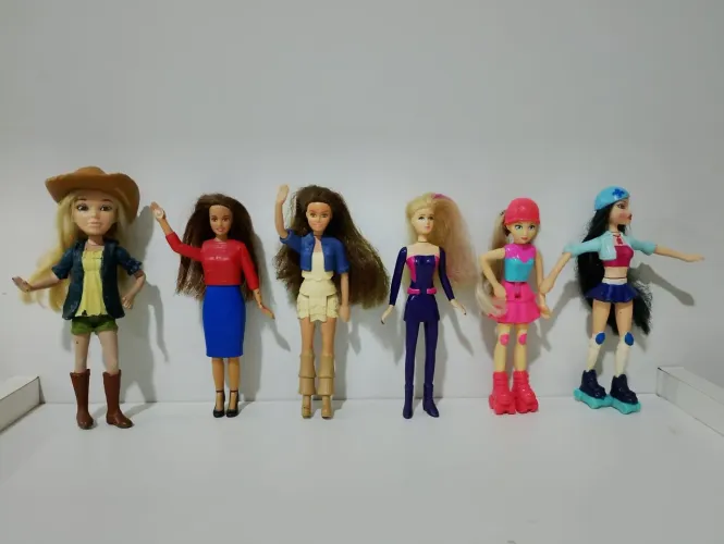 Coleção em miniaturas _ Barbie 