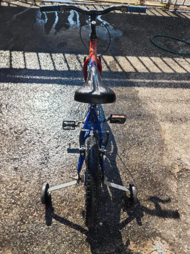 Vende se bicicleta infantil homem aranha aro 16