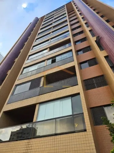 Apartamento, 3 quartos, sendo 2 suites, 2 vagas de garagem. 107m² Santana