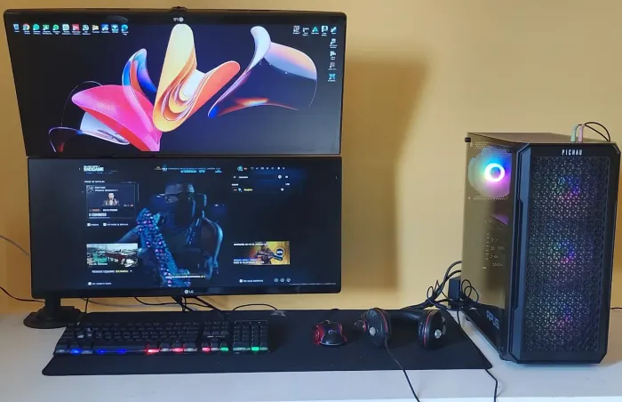 Setup Gamer Completo Pichau: i5 + RX 6600 8GB + 2 monitore Ultrawide e suporte articulado