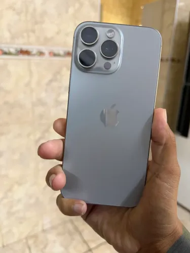 iPhone 16 Pro Max 512gb titânio Natural novíssimo