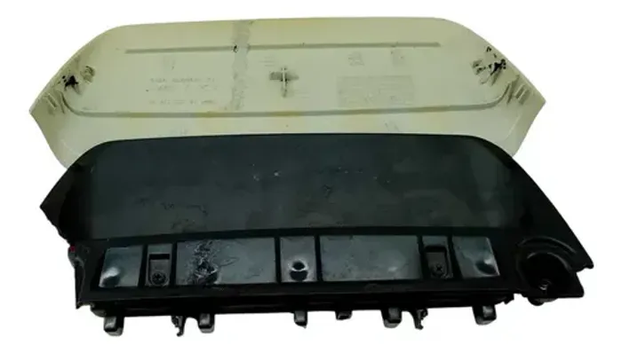 Lanterna/capa Break Light Peugeot 408/c4 Pallas C Detalhe