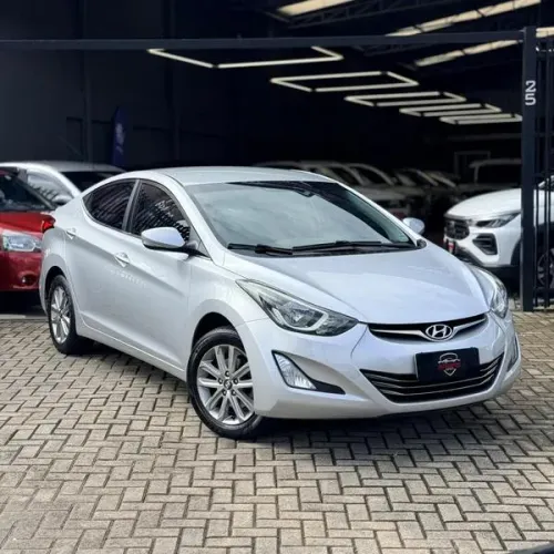 Hyundai Elantra 2.0 16V Flex Aut. 2016