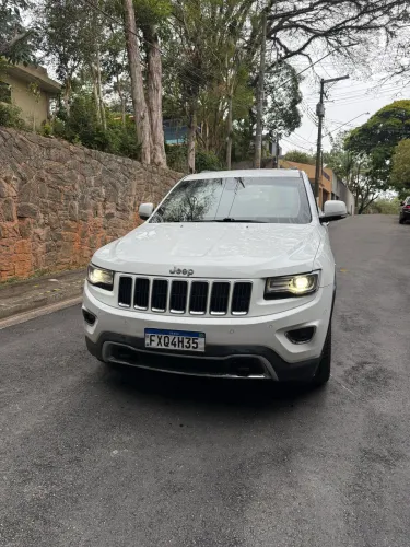 Jeep Grand Cherokee Limited 3.0 TB Dies. AUT 2014