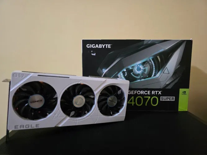 Rtx 4070 super Eagle