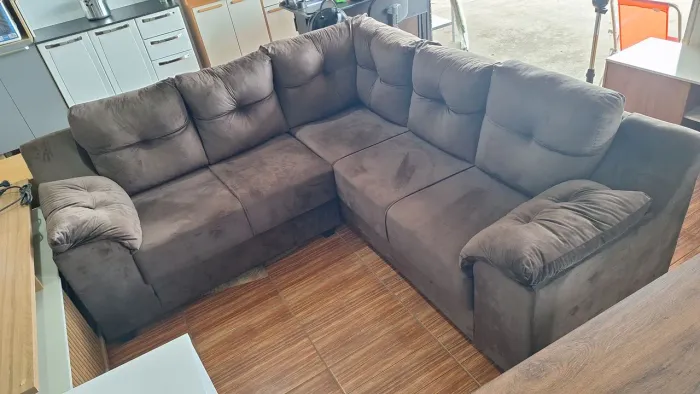SOFÁ NOVO