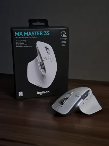 Mouse ergonômico Logitech MX Master 3S