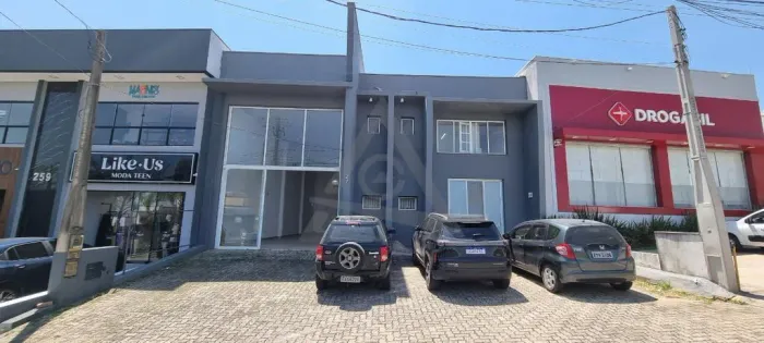 Salão para alugar em Campinas, Swiss Park, com 304 m²