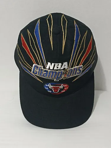 Boné Chicago Bulls Champions 1998 Starter