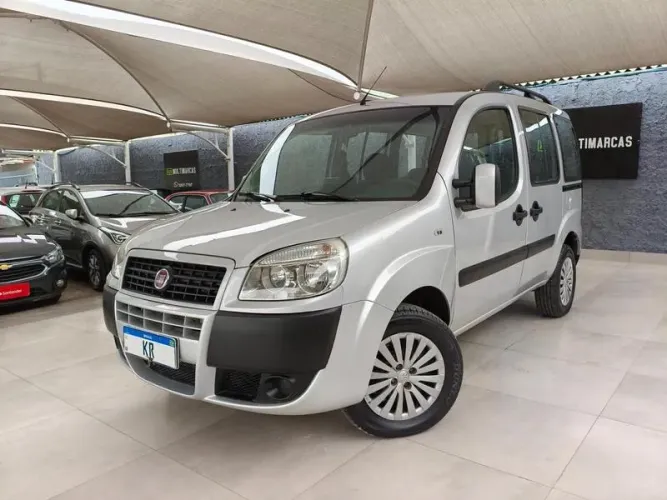 Fiat Doblo Essence 1.8 Flex 16V 5P 2015