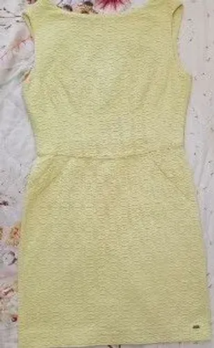 Vestido MARIA VALENTINA tamanho M por R$70,00.