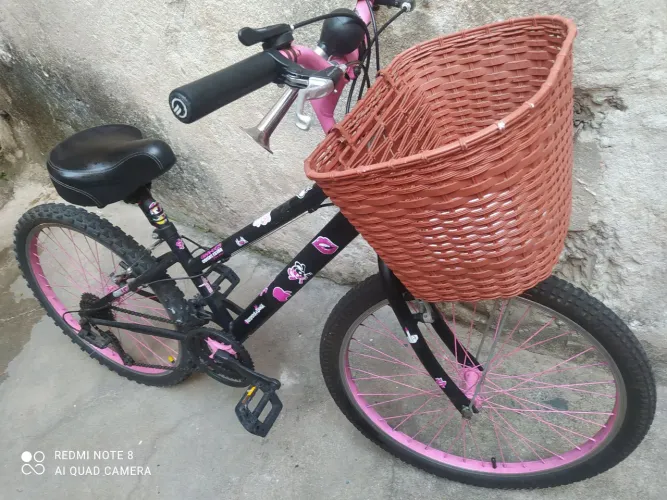 Bicicleta aro 24 Feminina Semi Nova