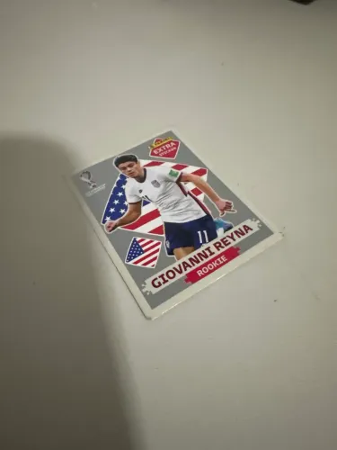 Figurinha Prata do Giovanni Reyna - Rookie Copa do Mundo 2022