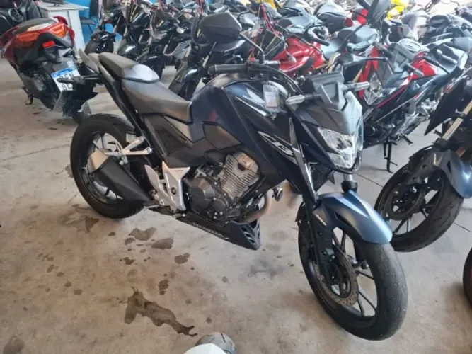 Honda Cb Twister 300cc 2025