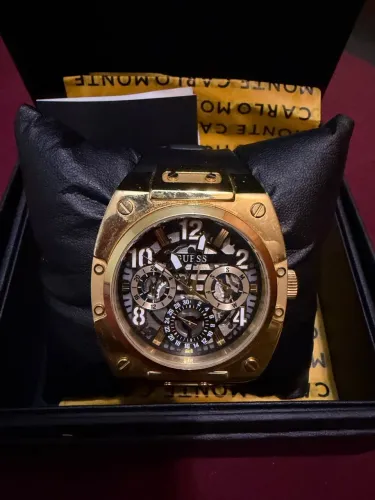 Relógio Guess Masculino Dourado