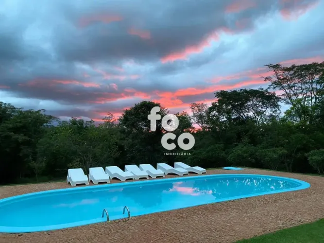 Chácara com 3 dormitórios à venda, 26000 m² por R$ 2.300.000,00 - Represa de Miranda - Ind