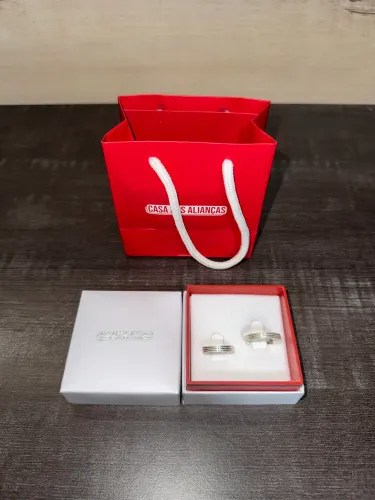 Par de Alianças em Prata 925 (Tamanhos 14 e 23)