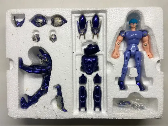 Boneco colecionável Saint Seiya Myth Cloth(Cavaleiros do Zodíaco) DV00117*