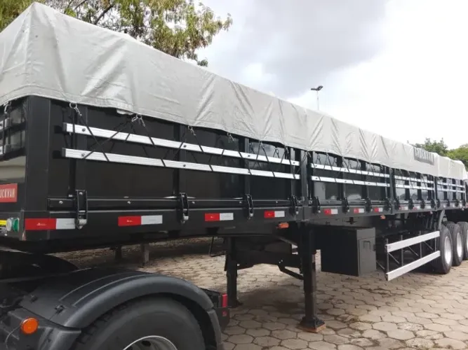 CARRETA SEMI-REBOQUE PORTA-CONTAINER TRUCKVAN NOVO