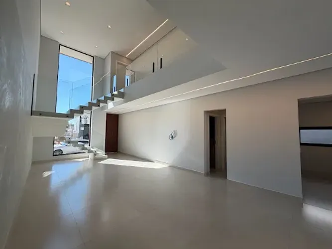 Casa com 3 dormitórios à venda, 256 m² por R$ 2.340.000,00 - Medeiros - Jundiaí/SP