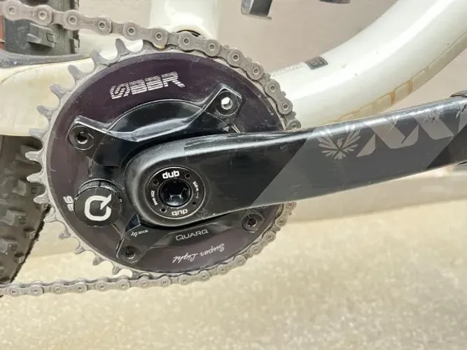 Medidor de Potência Quarq SRAM AXS Spider 8 parafuso + Coroa BBR (Pedivela não Incluso)