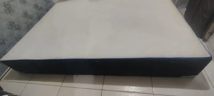 Base de cama de casal (entrega Grátis)