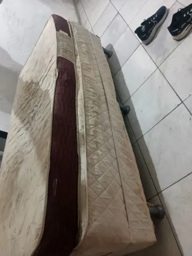 Cama de solteiro