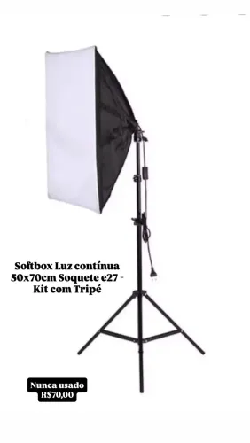 Softbox Luz contínua 50x70cm Soquete e27 - Kit com Tripé