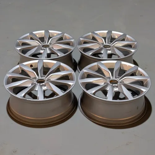 Jogo de roda aro 17 original Audi
